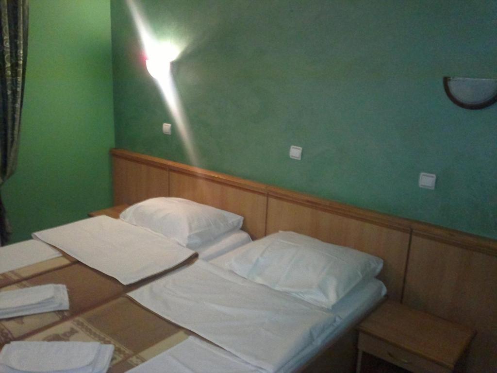 Guest Accommodation Kordun Novi Sad Habitación foto
