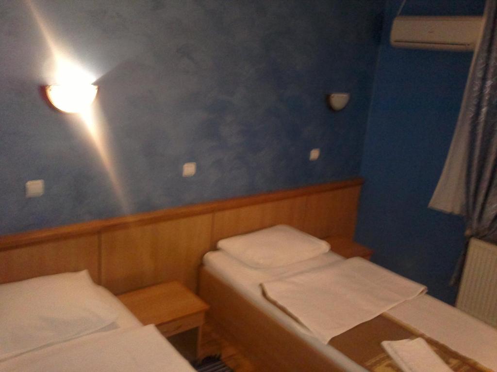 Guest Accommodation Kordun Novi Sad Habitación foto
